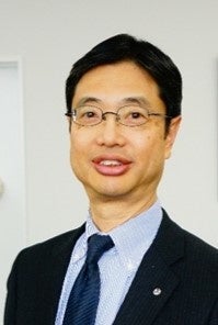 高齢者公益事業部長 平川健二