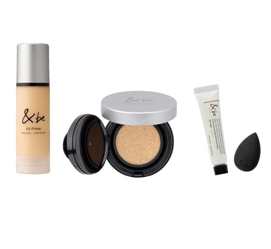 &beベースメイクセット 6,270円 （クッションファンデーション 12g、UVプライマー 36g、UVミルクスタンダードミニ10g、ブラックスポンジミニ）
