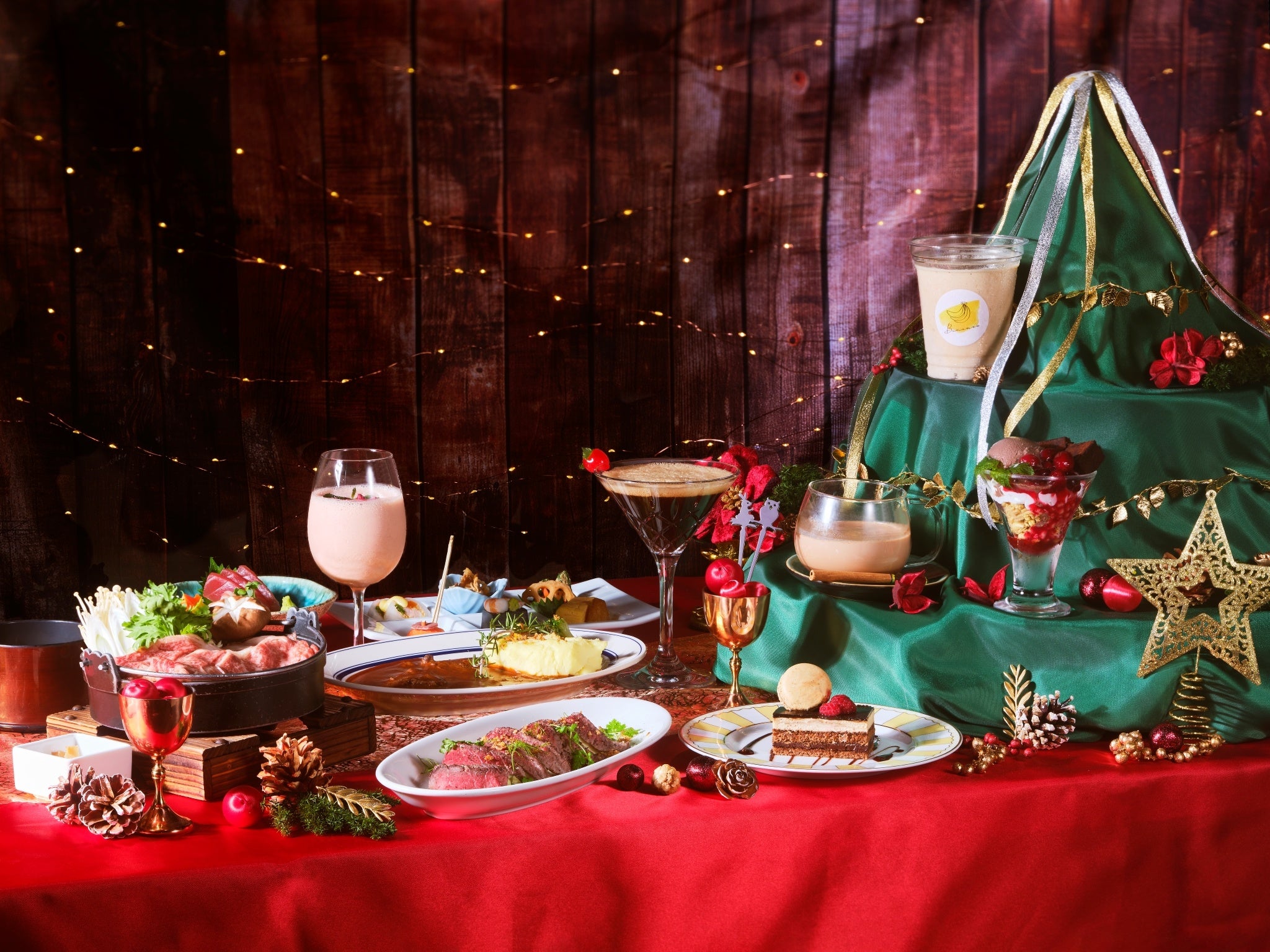 飲食店舗のクリスマスメニュー　©中村 介架