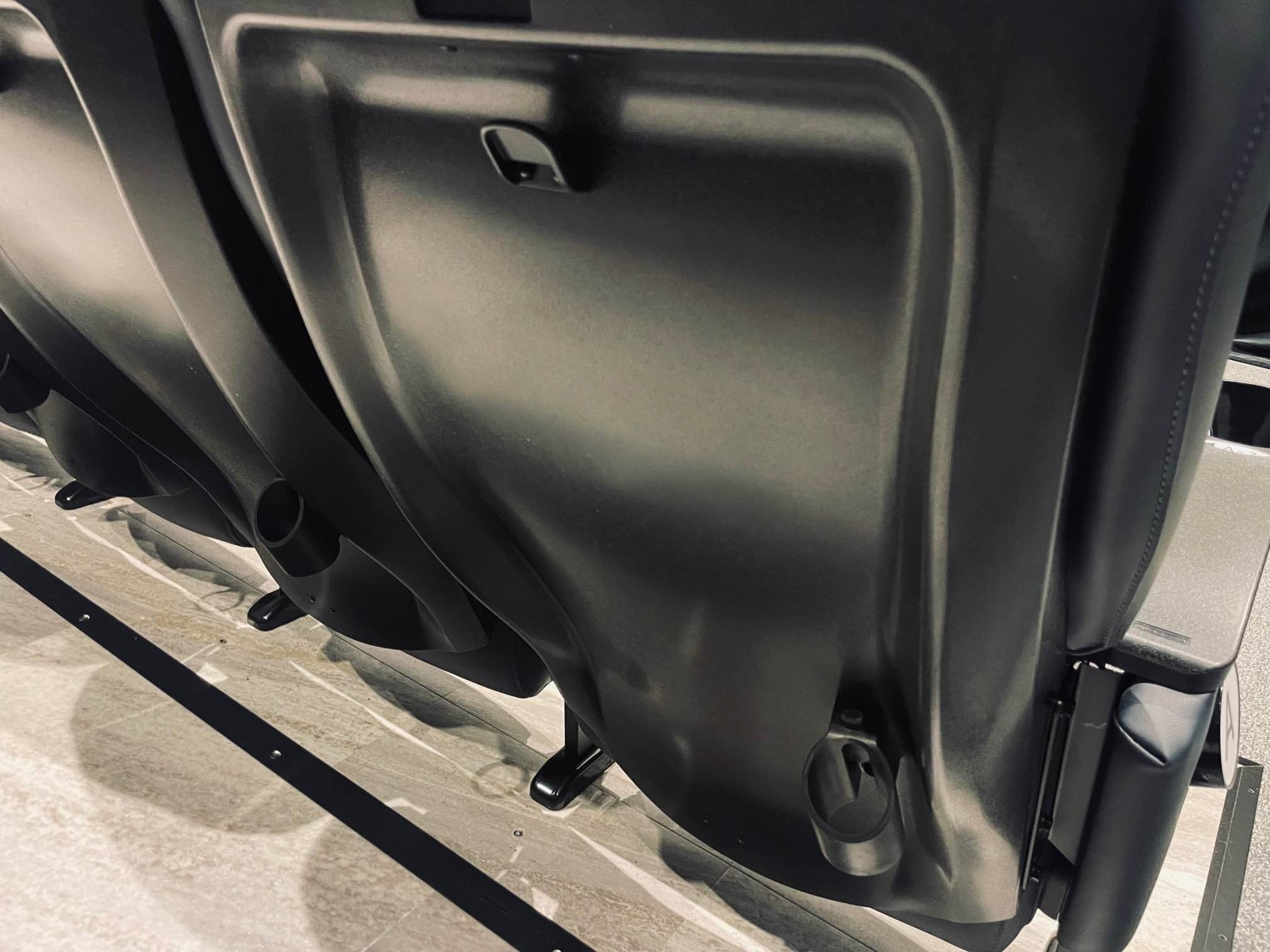 手荷物フックと傘立て