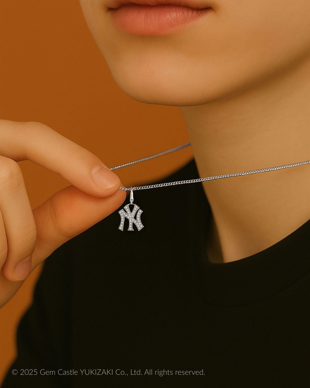 MLBのチームロゴをモチーフにした『ALPHA』の特別ジュエリー、2025年5