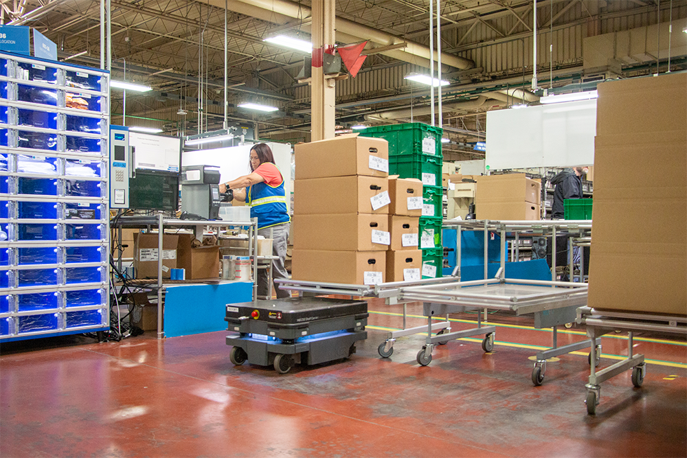 デンソーで活躍するMiR250