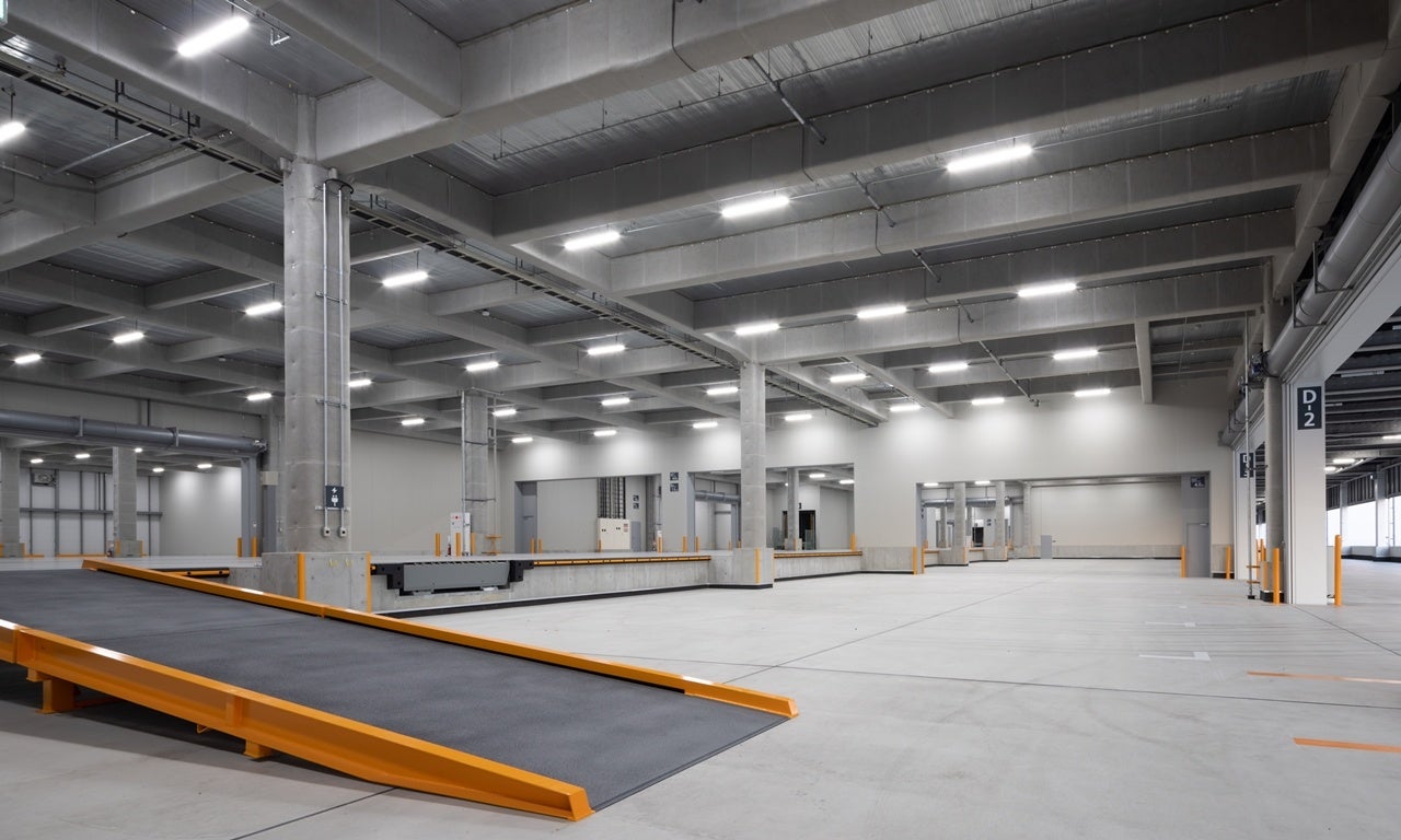 トラックバース（3階）