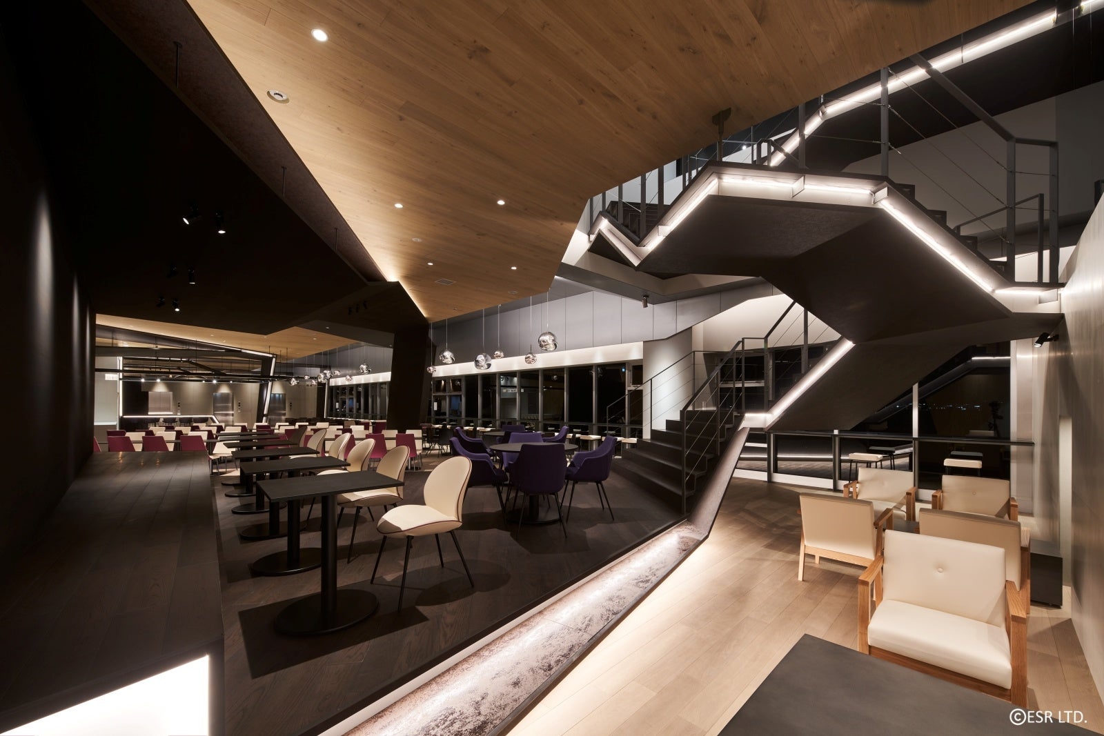 横浜幸浦DC1　クラブラウンジ南