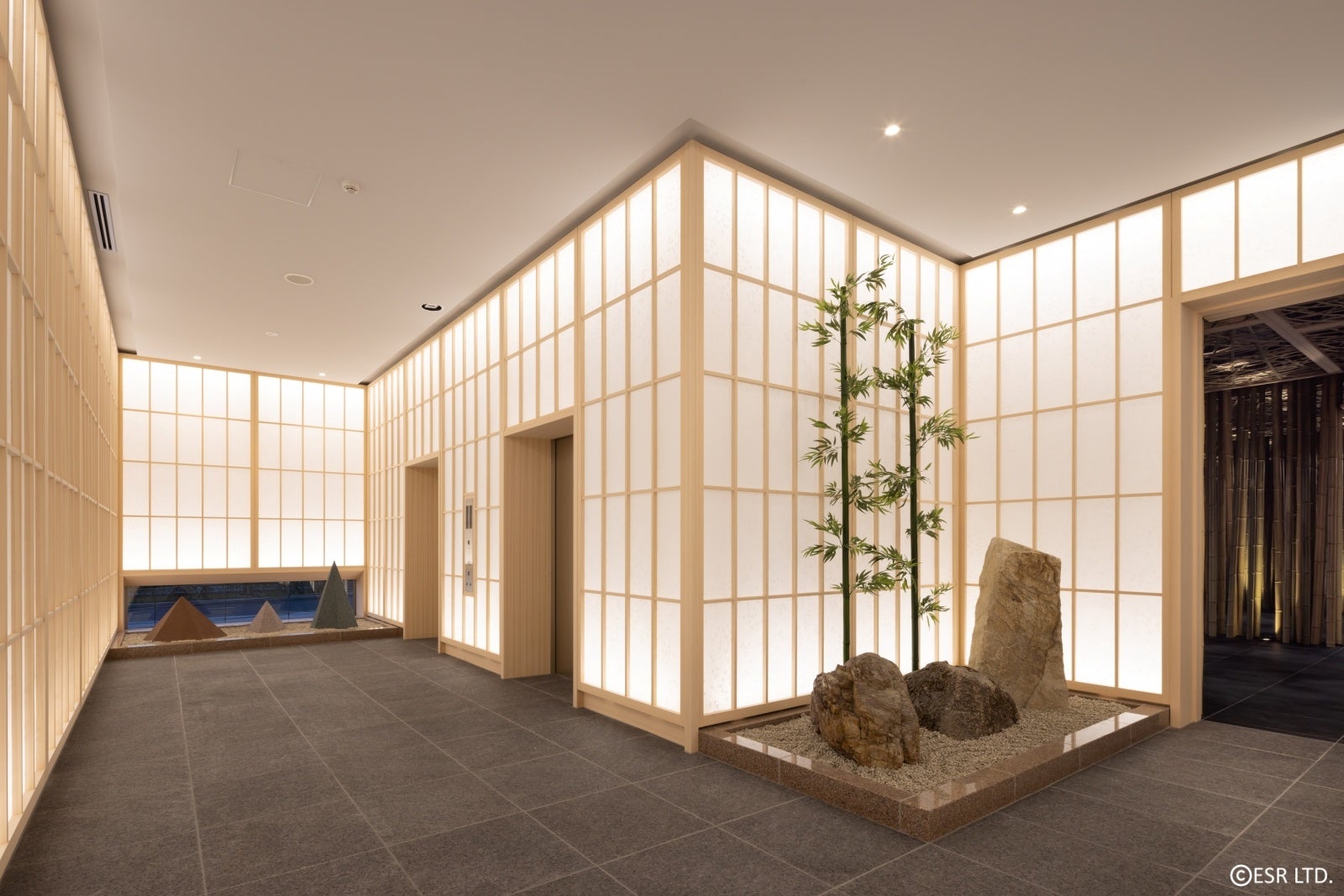 弥富木曽岬DC　エレベーターホール