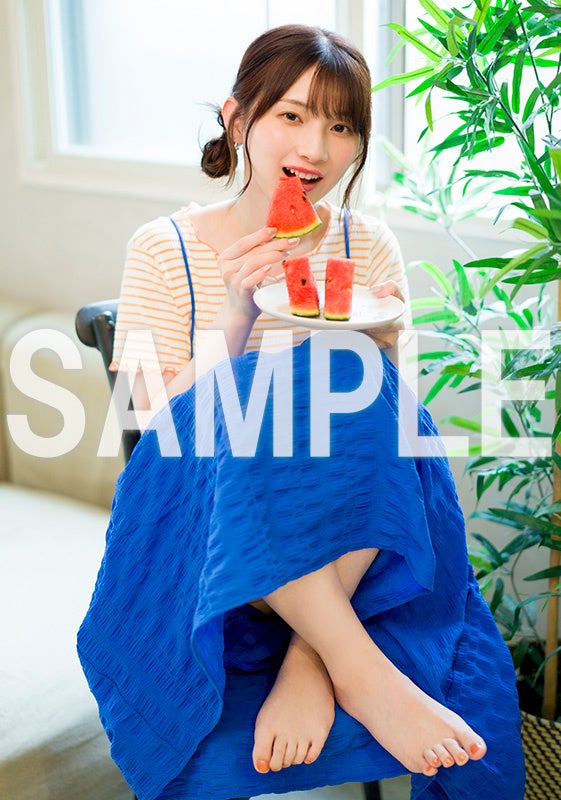黒木ほの香1st写真集タイトルが『ほのかにあまい』に決定！表紙