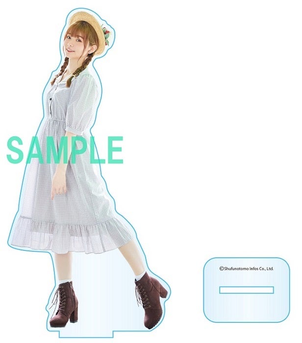 諏訪ななかフォトブック　すわわんだーらんど　～Happily ever after～ゲーマーズ特典アクリルフィギュア