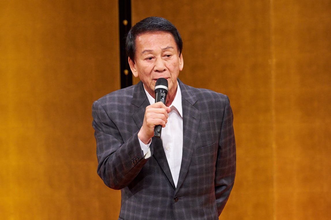 杉良太郎氏が「第四回 杉友寄席」を開催!健康づくりと肝炎対策の重要性を伝える