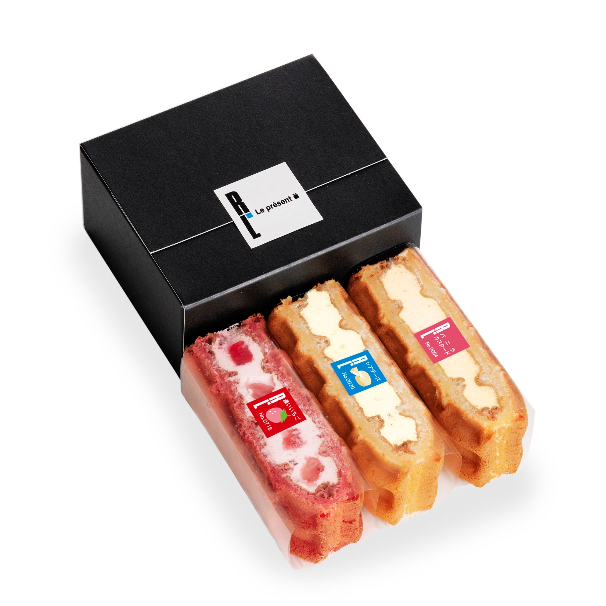 扱いやすさが嬉しいコンパクトサイズのパッケージ。