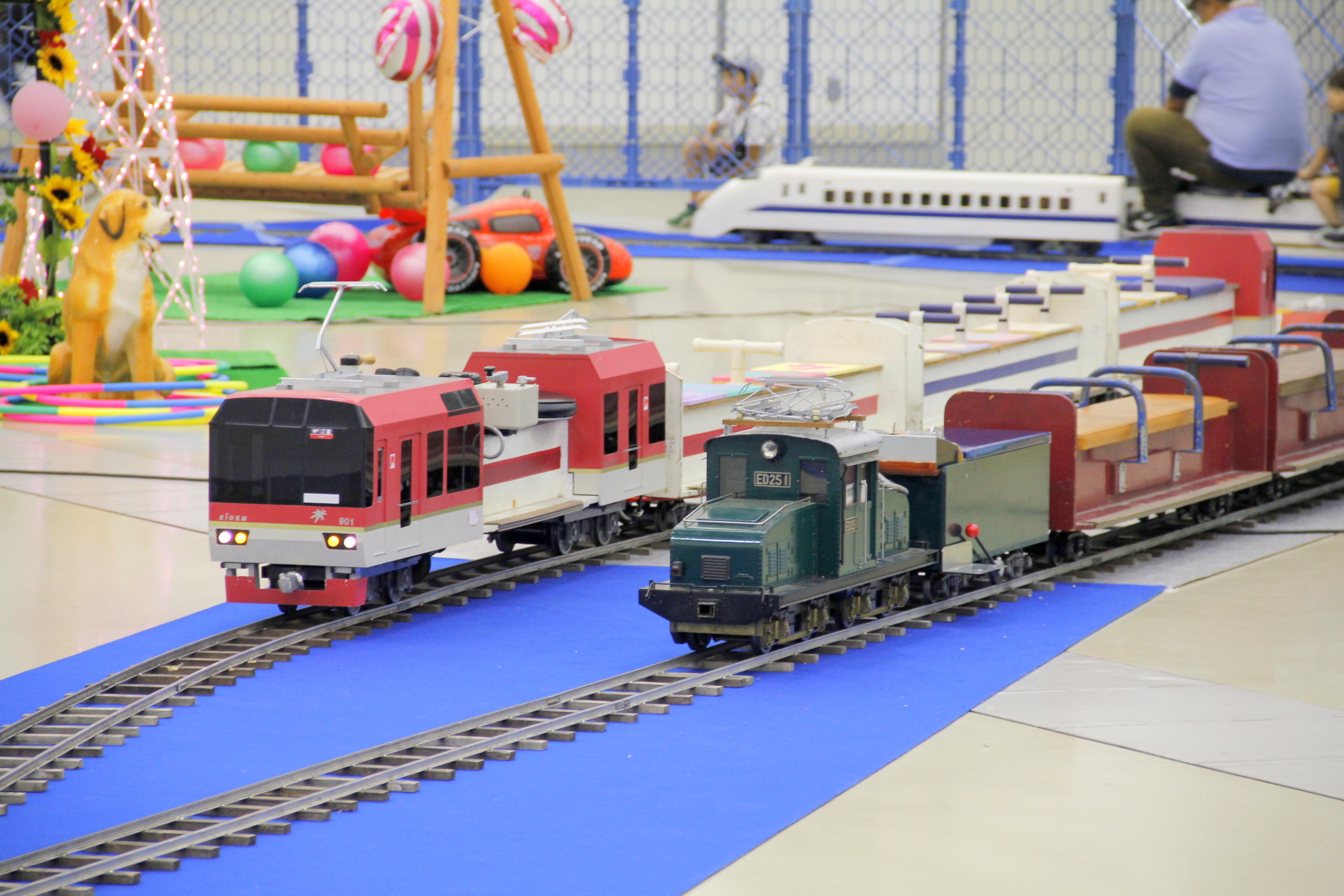 ミニ電車・のりもの体験コーナー