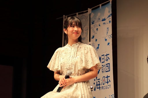 「メイ」役の厚地さん