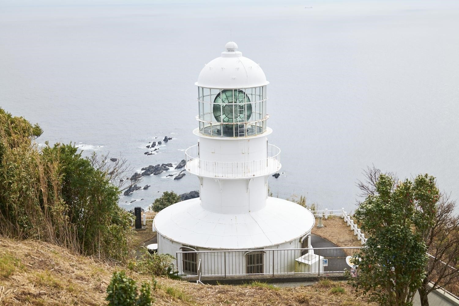 室戸岬灯台の全景