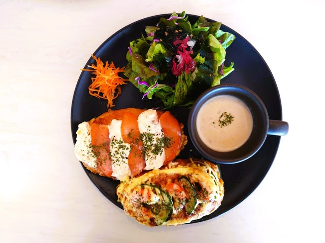 海と日本プロジェクト in やまなし × フレンチトースト専門店CAFE LA PAIX シーフードをふんだんに使ったコラボメニュー「海のフレンチトーストランチ」を期間限定で提供! 海と日本プロジェクト in やまなし × フレンチトースト専門店CAFE LA PAIX シーフードをふんだんに使ったコラボメニュー「海のフレンチトーストランチ」を期間限定で提供!