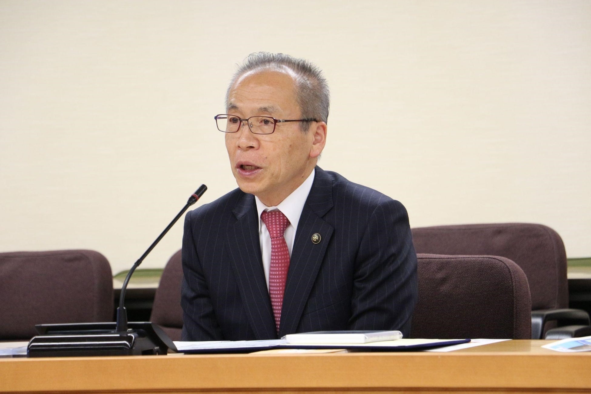 船橋市で海ノ民話アニメーション「雪どけ塚の白ヘビ」完成!市長表敬訪問、アニメお披露目 船橋市で海ノ民話アニメーション「雪どけ塚の白ヘビ」完成!市長表敬訪問、アニメお披露目