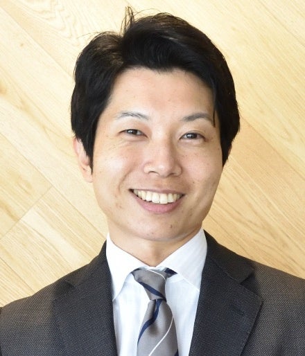 執行役員 司法書士　梶原 隆央