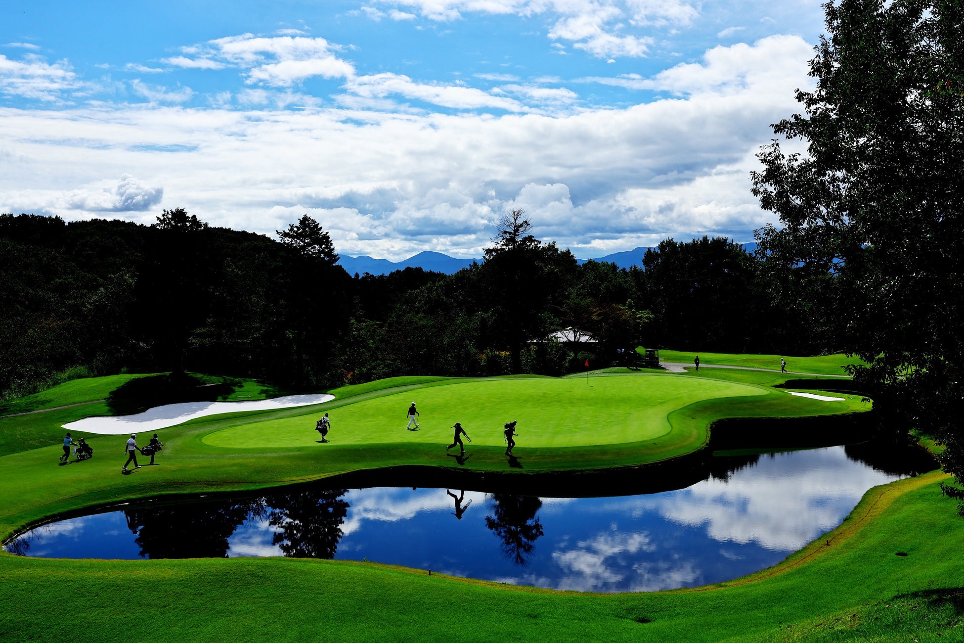 ゴルフ場 The Raysum The Club Golf Village に改称するとともに 100億円規模の追加投資を実施 株式会社アセット ホールディングスのプレスリリース ゴルフ場 The Raysum The Club Golf Village に改称するとともに 100億円規模の追加投資を実施 株式会社アセット ホールディングスのプレスリリース