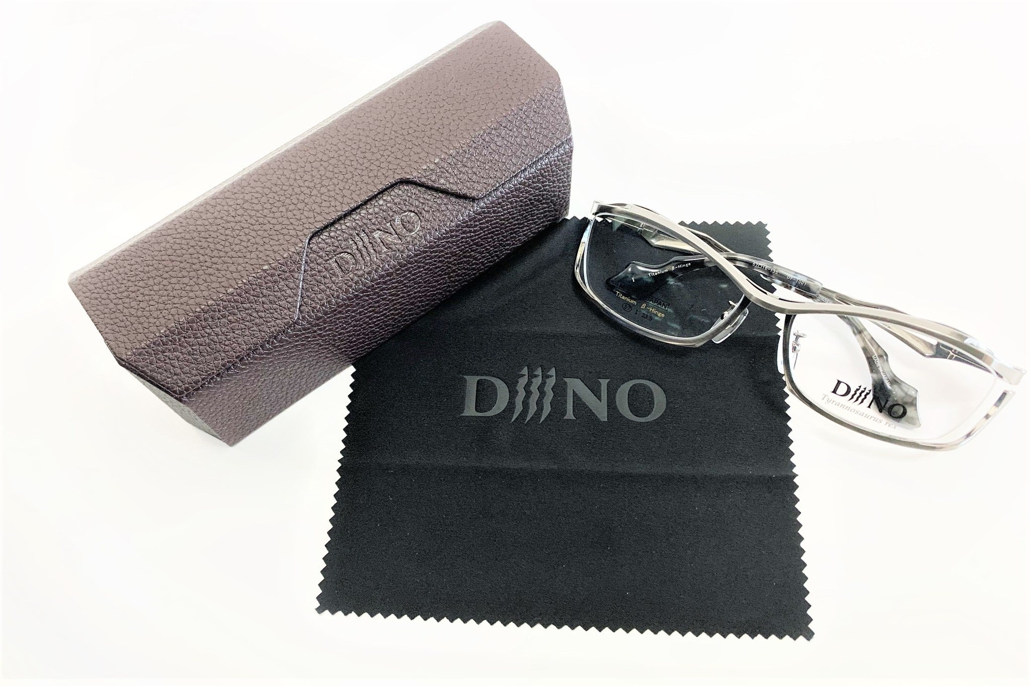 メガネケース・メガネ拭き