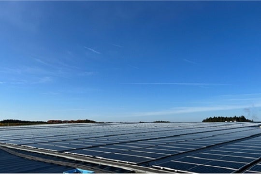 ファーストプライウッド、屋根上太陽光パネル