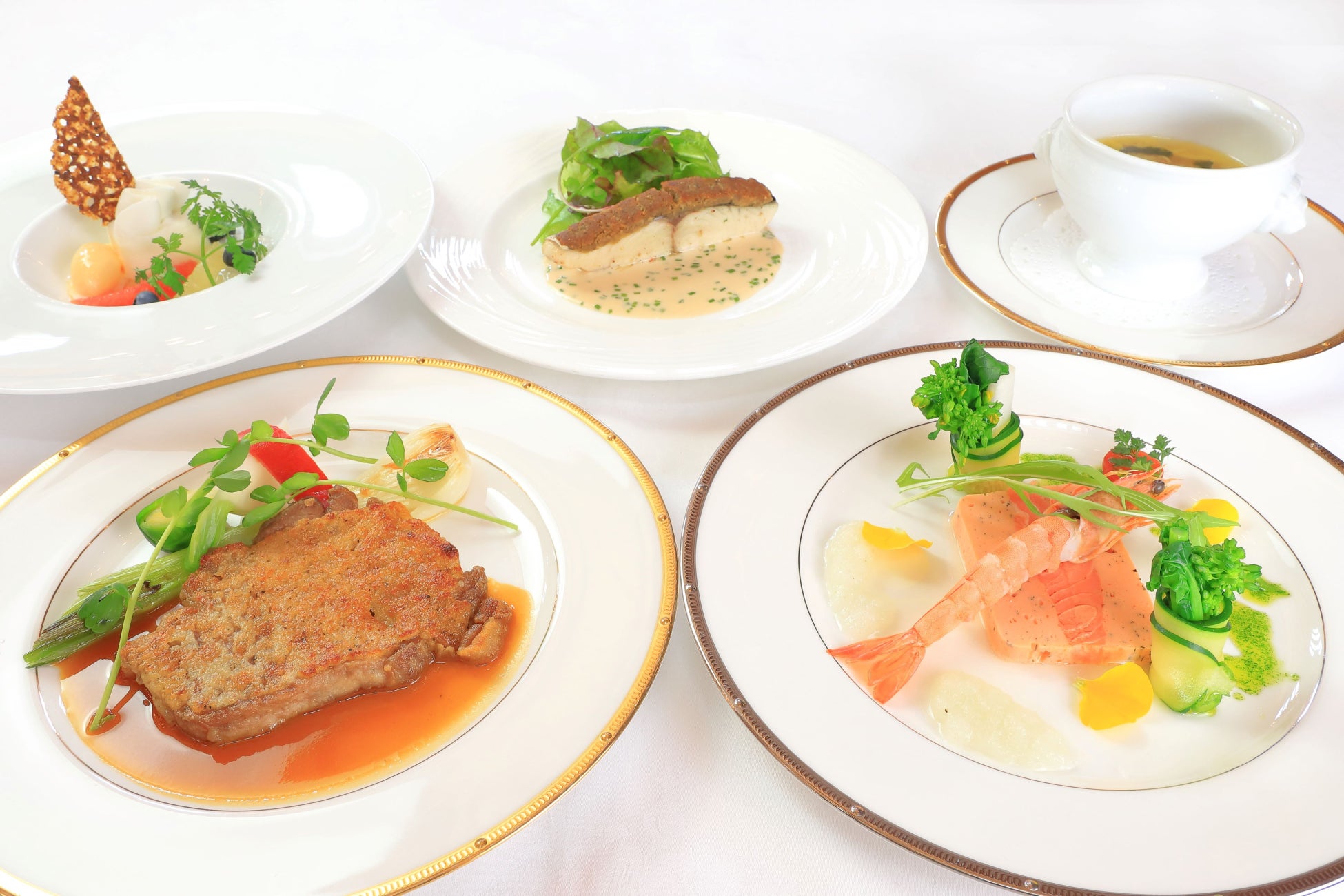 リフェクトリー会場シーズナルディナー