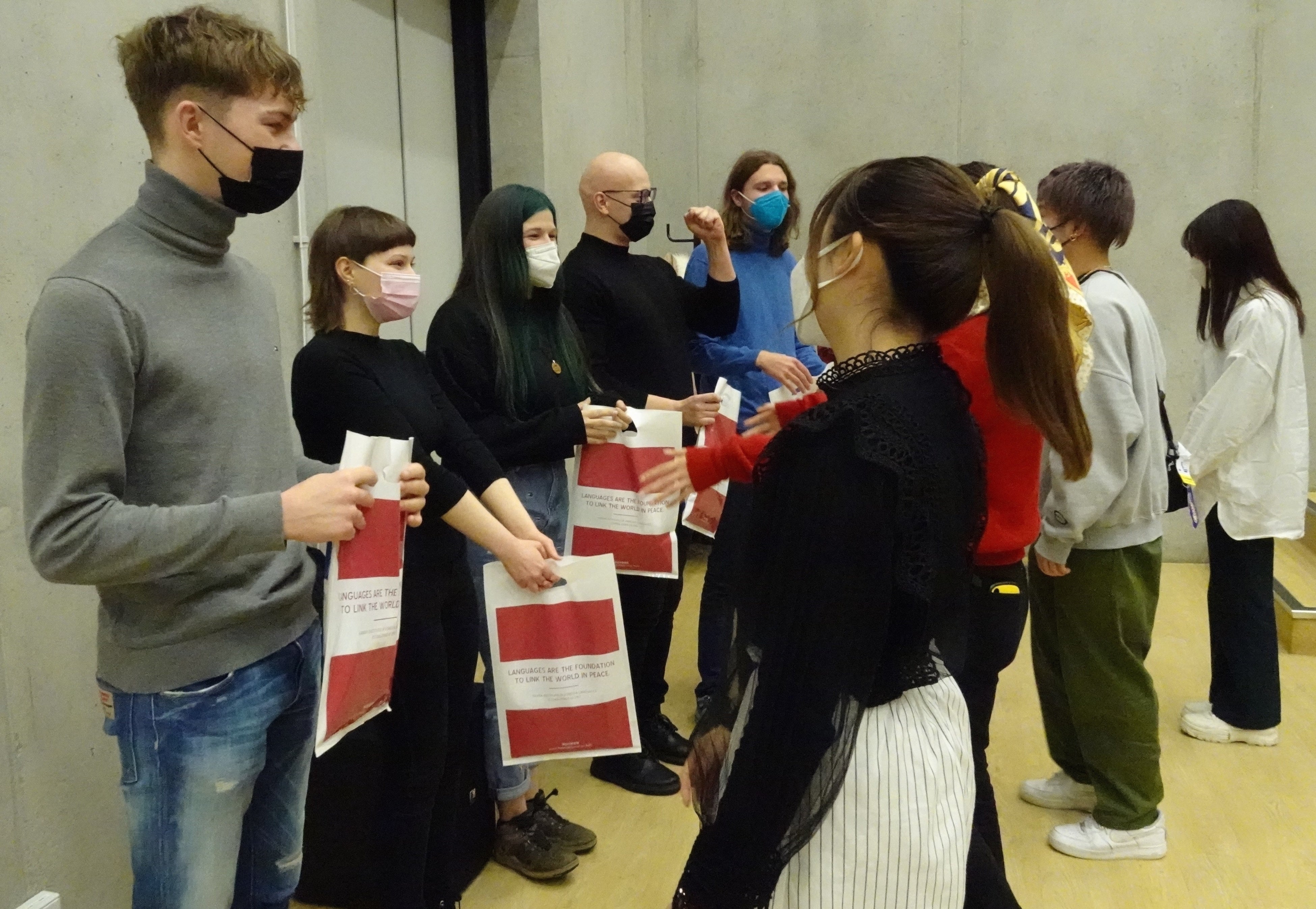 ▲ヴィータウタス・マグヌス大学学生との交流の様子