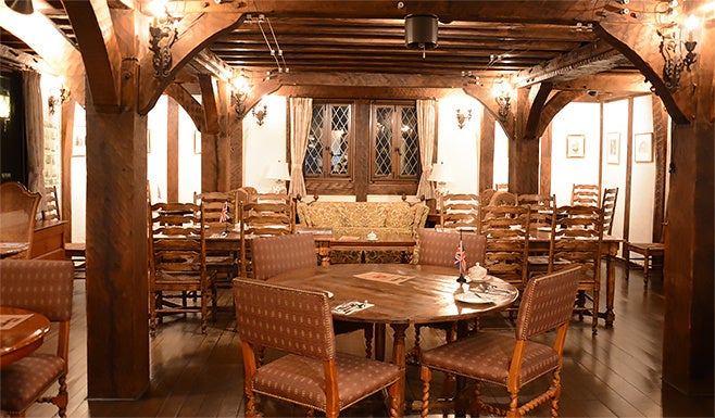 アスコットティールーム 内観