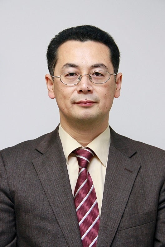 神田外語大学 林史樹教授