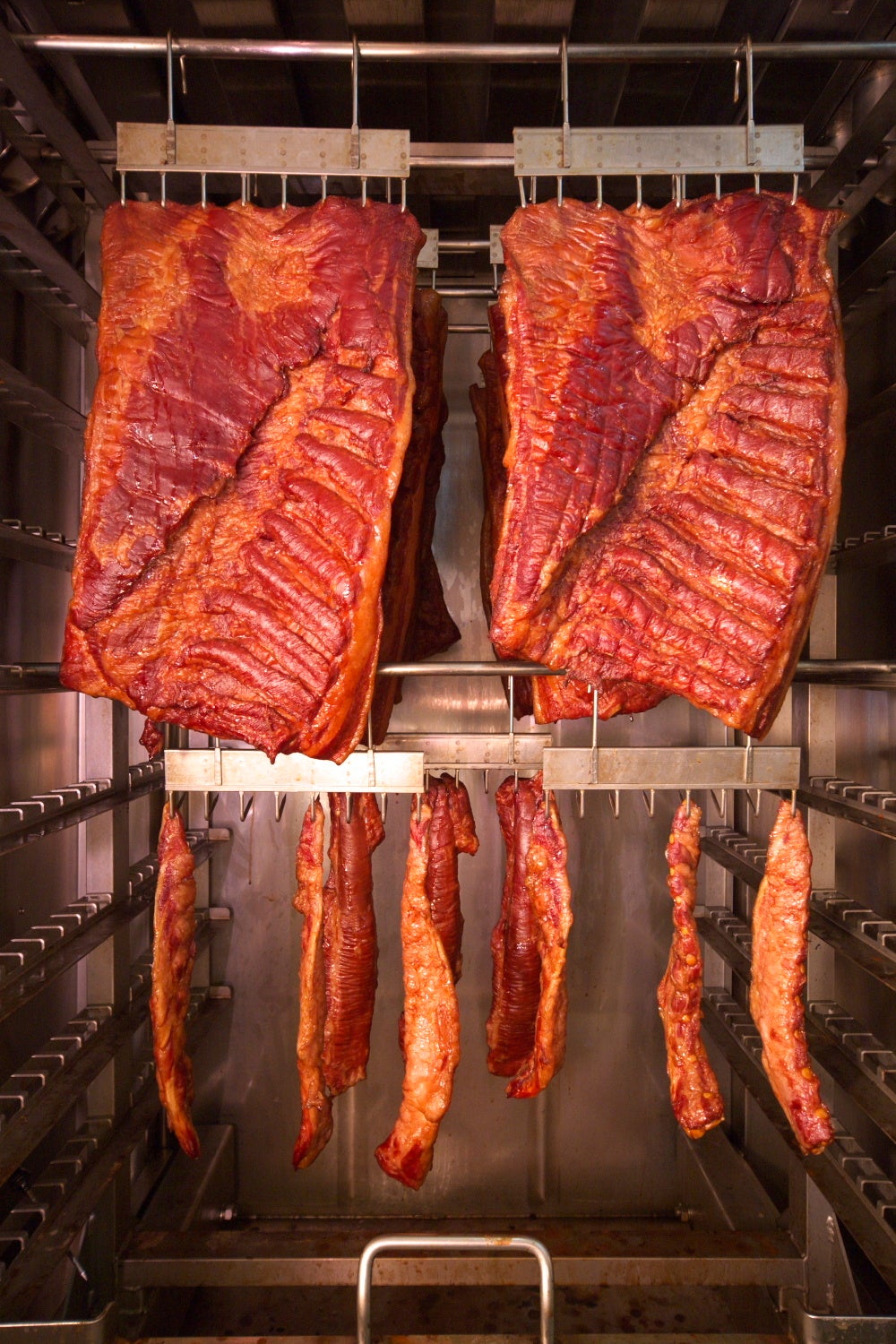 本店では売上の4割を超す大人気ベーコン