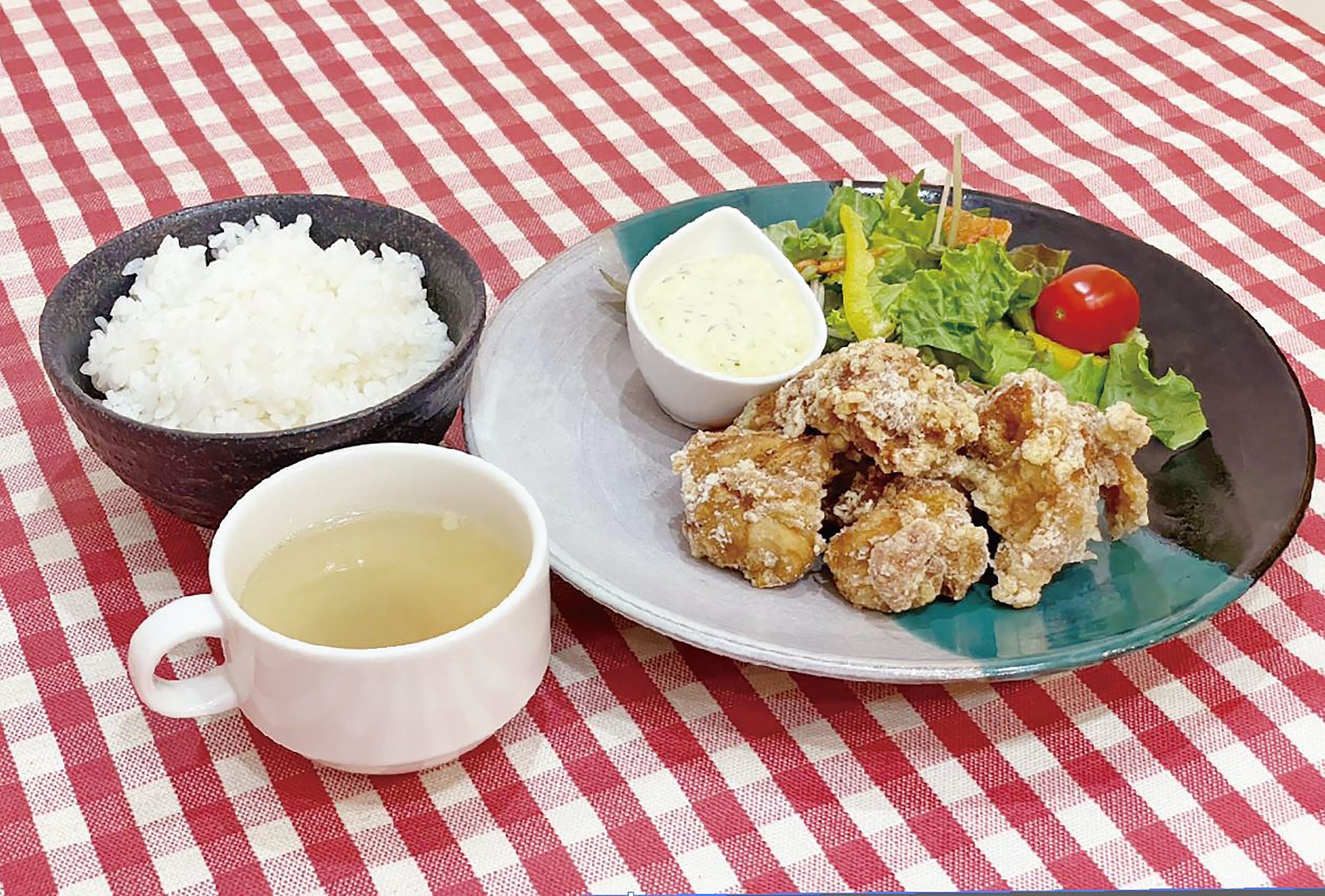 大山ハーブチキンの唐揚げ定食&nbsp; &nbsp;&nbsp; &nbsp;&nbsp; 1,500円（税込）