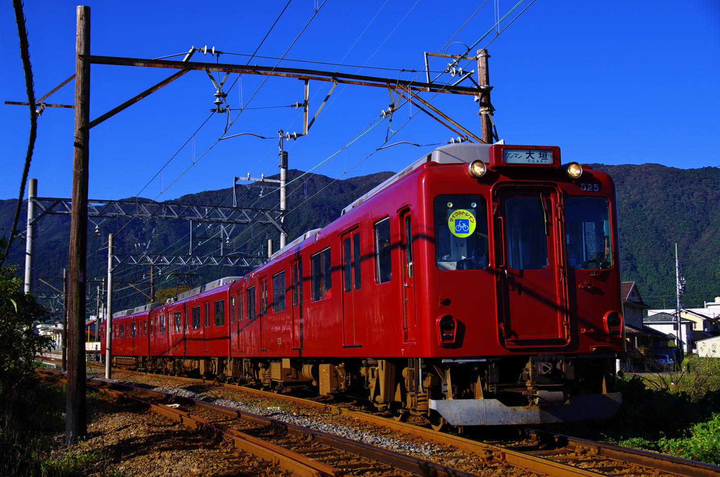 住民の生活を支えてきた養老鉄道