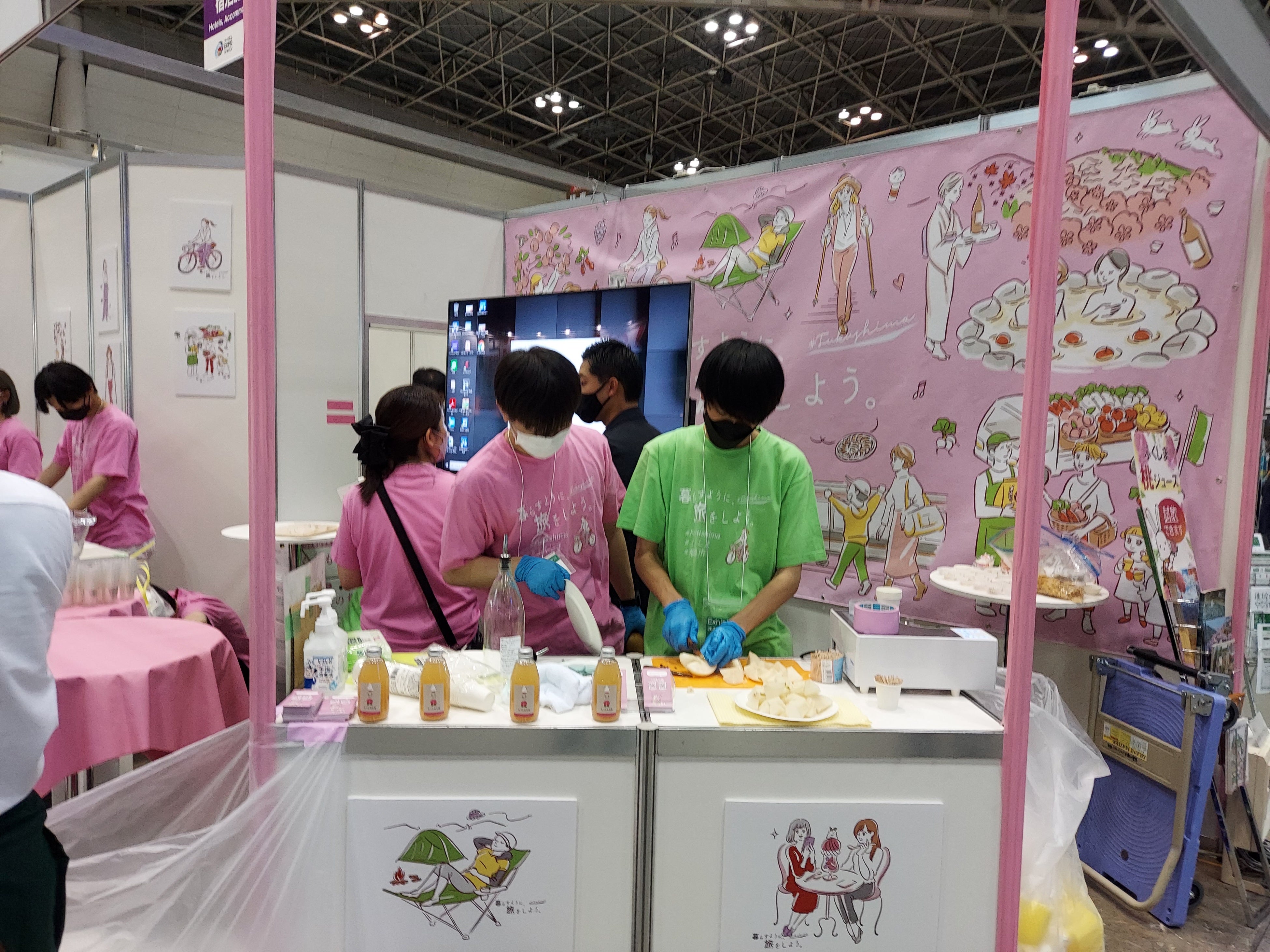 机右端、自動皮むき機「KA-700H　瞬助」