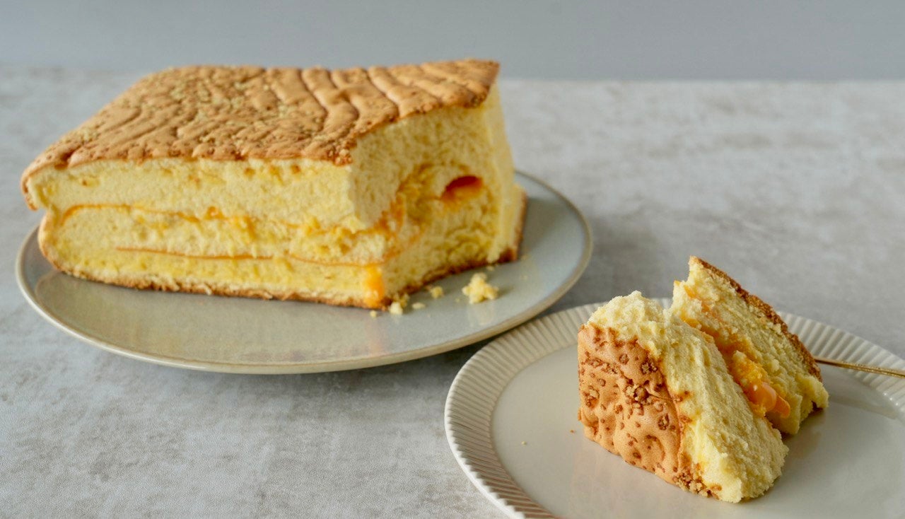 チーズカステラ (税込 1,350円)