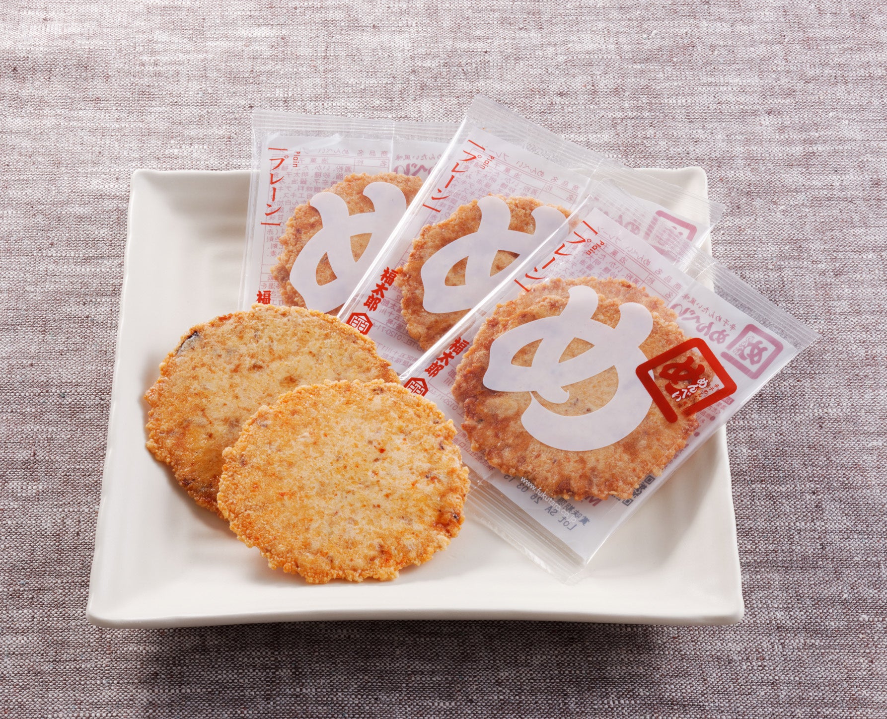 福太郎の看板商品である「めんべい」