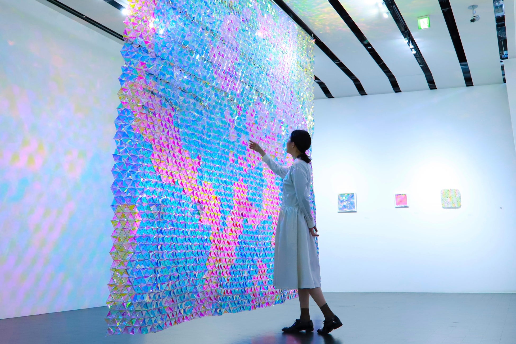 Whitestone Gallery Karuizawaにおける“Phantom Prism” (2018)より