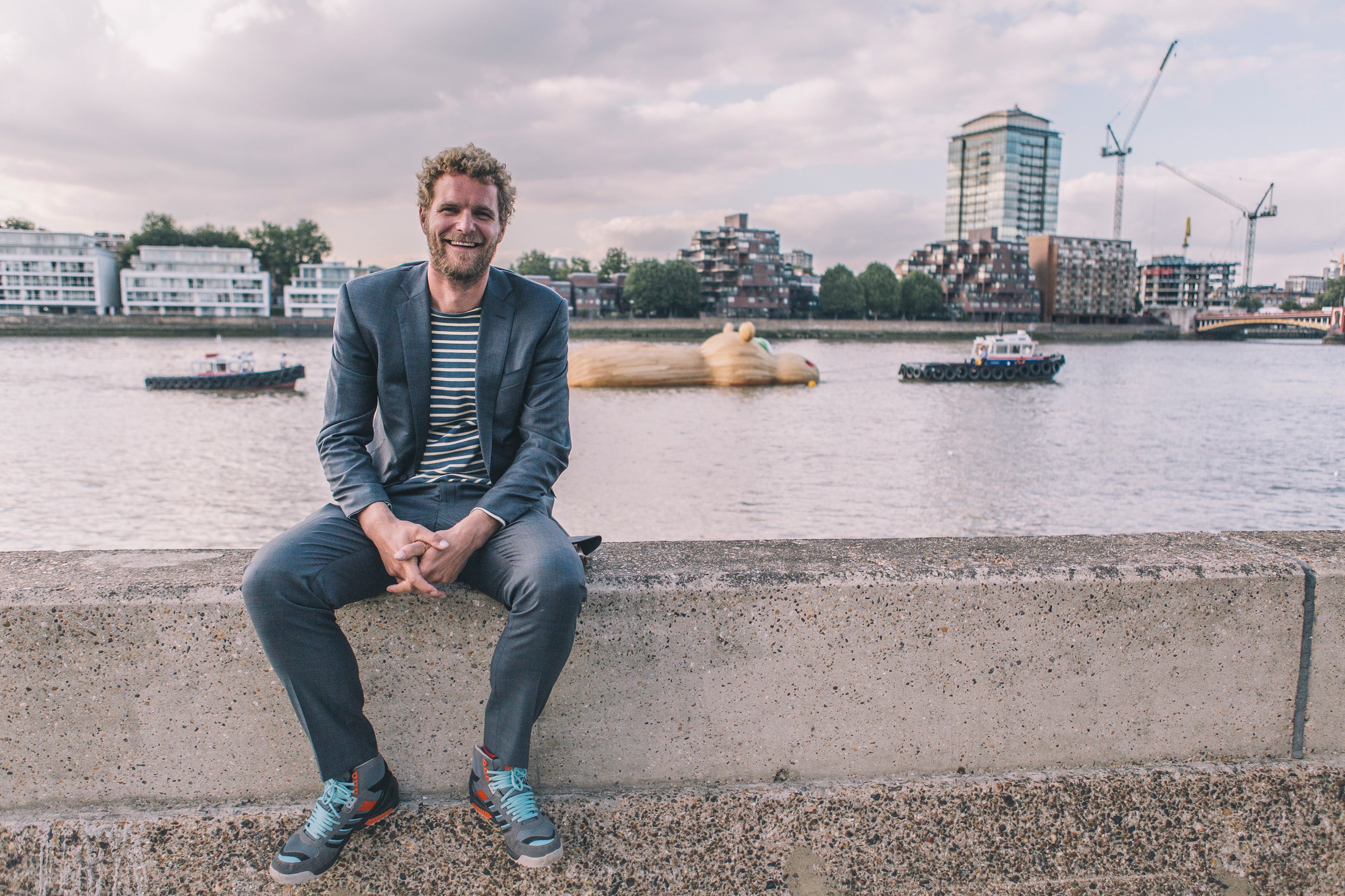 フロレンティン・ホフマン