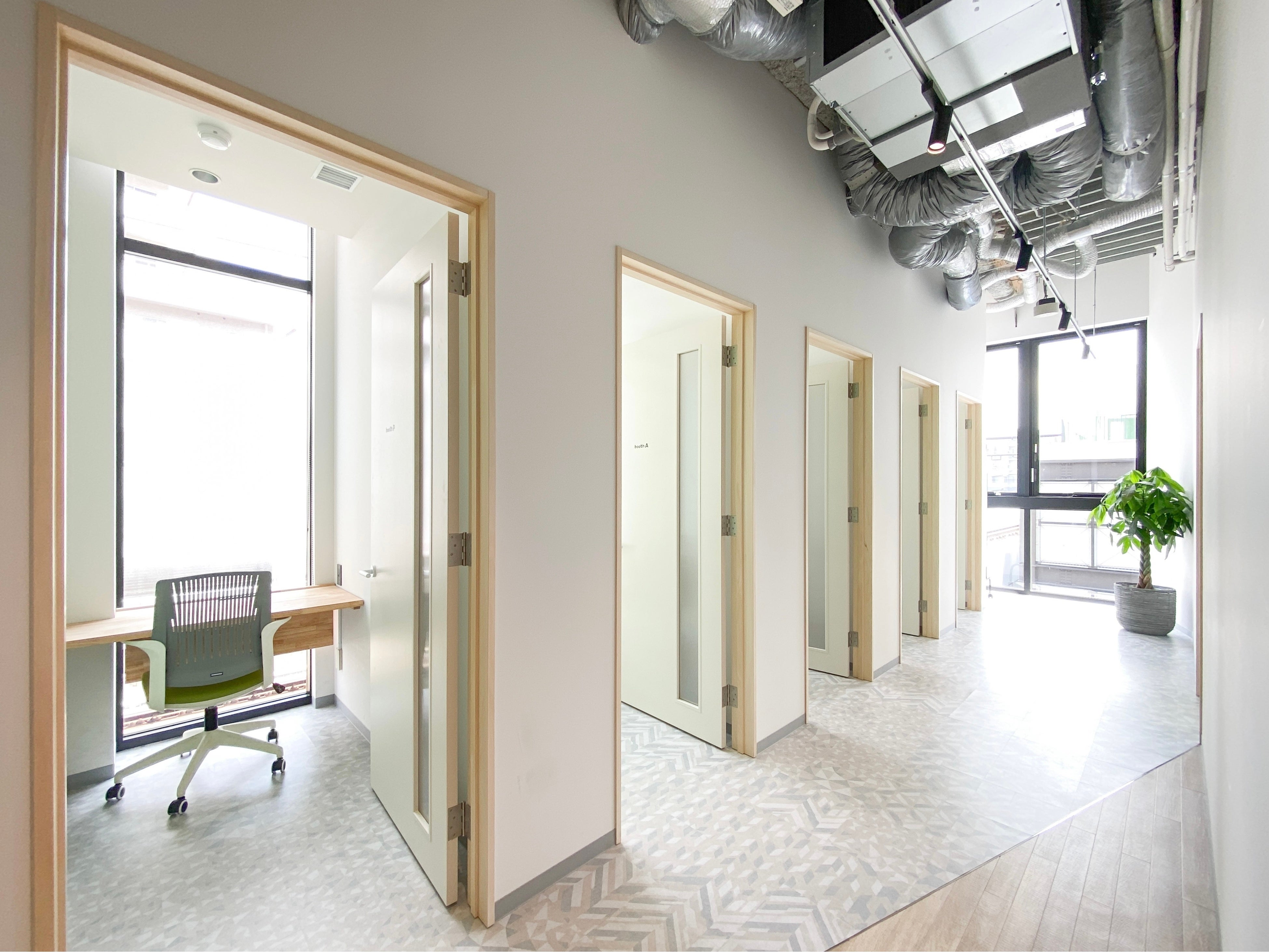 近隣フォンブースも利用可