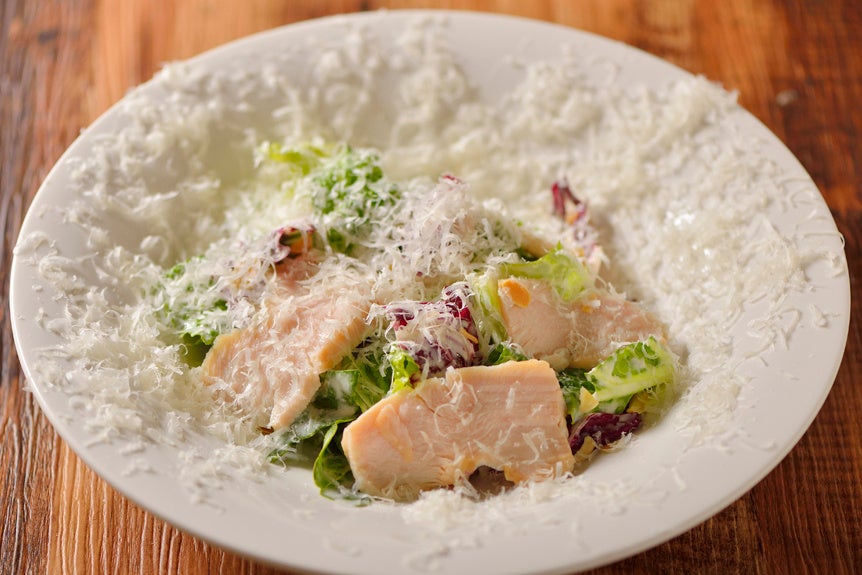 北海道中札内鶏の”白雪”シーザーサラダ