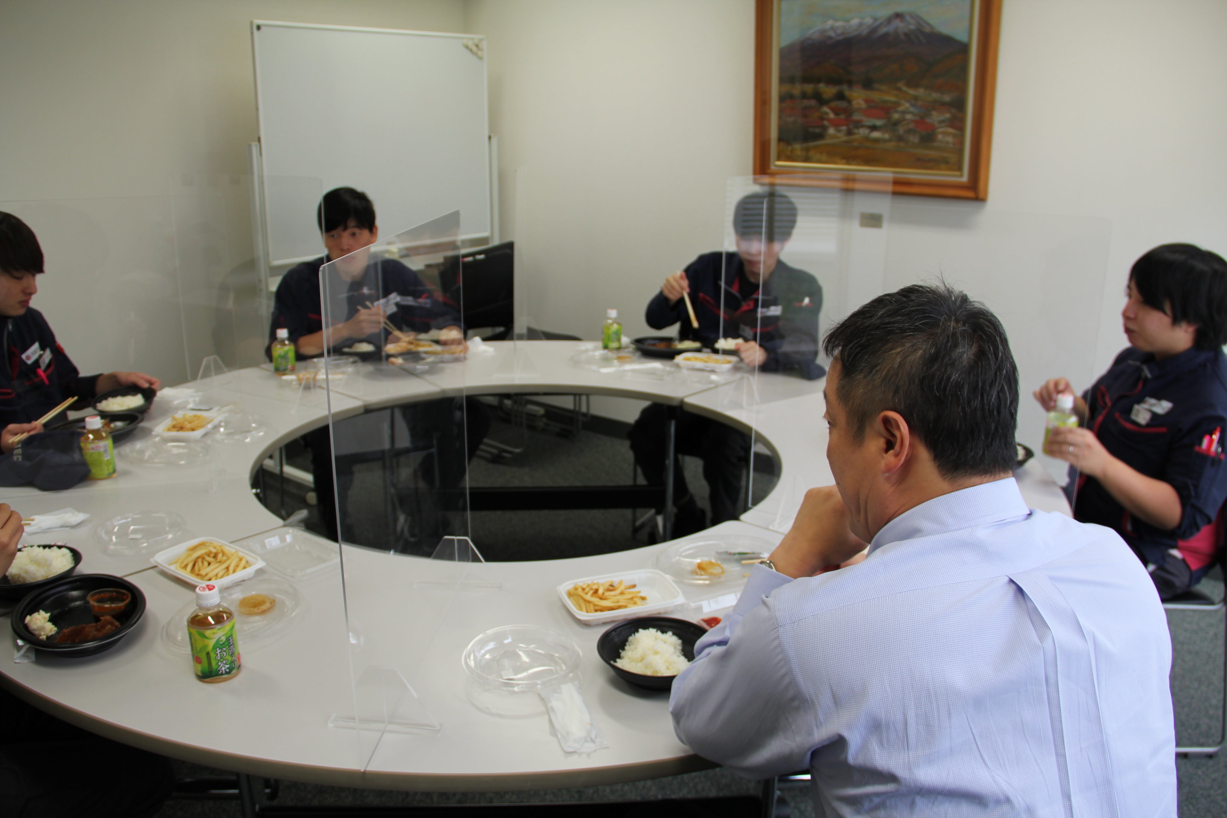 神奈川技術センターでのランチ