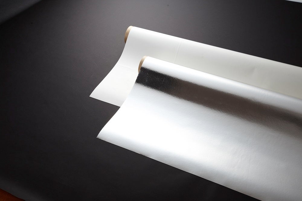 図3-2. 膜材料（白、銀）