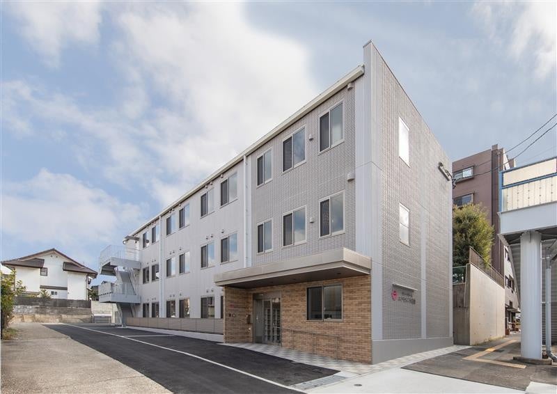 【日本初】グループホームで転倒骨折リスクを低減する衝撃吸収フロア＆マット『ころやわ®』を全27居室導入したエクセレント瑞穂が2026年1月1日(木・祝)オープン