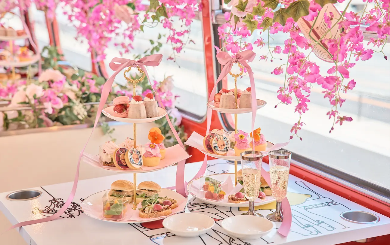 『ファッション・フリーク・ショー』様