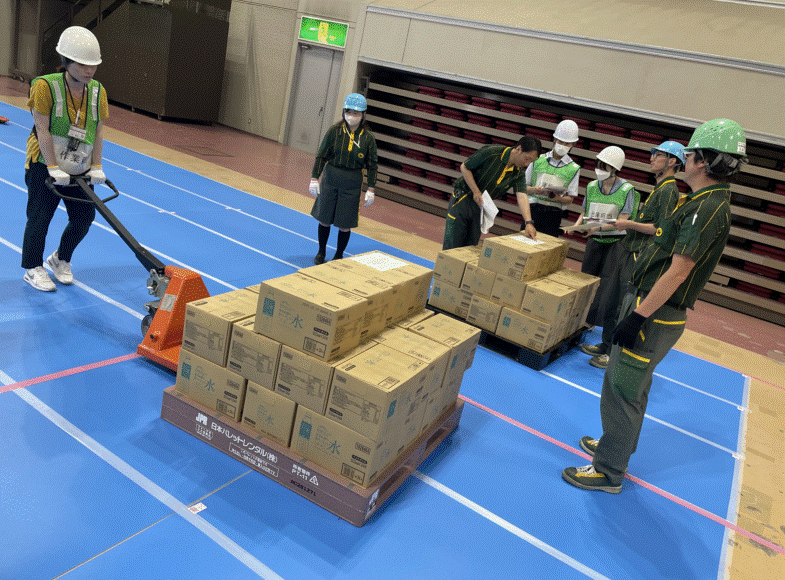 物資搬入・搬出