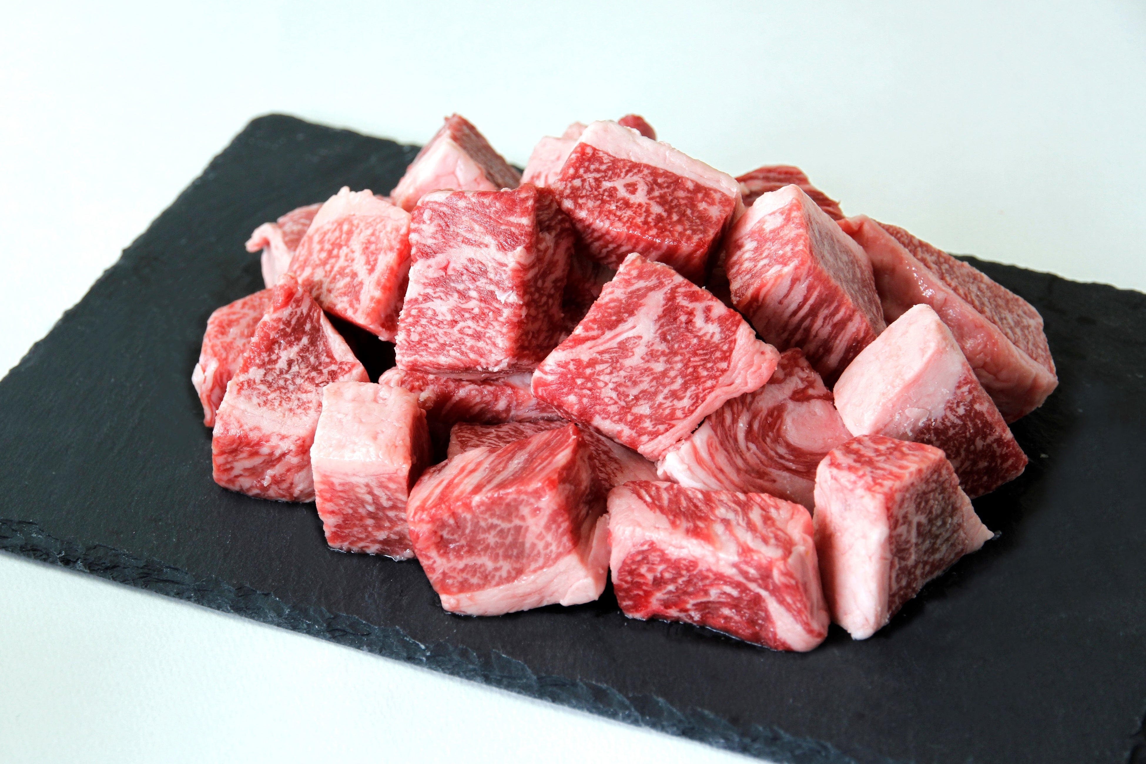 仙台牛のバラ肉を使用