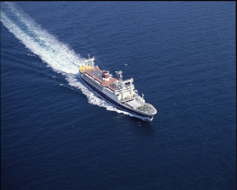 東海汽船　藤丸模型 東海汽船藤丸の模型 木材・板 模型作りの塚ちゃん 通販 18167984