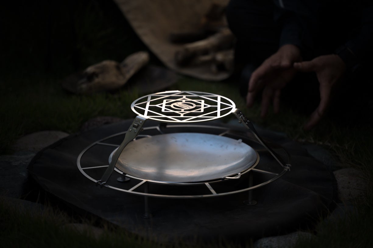 試作品のため製品版と形状が異なります