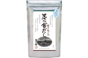 有田焼」窯元との共同製作による磁器製「応量器」。好評につき、新たに 有田焼」窯元との共同製作による磁器製「応量器」。好評につき、新たに
