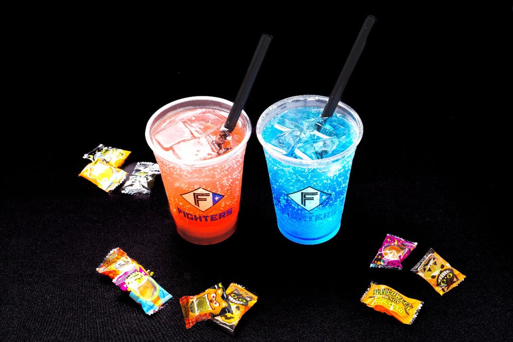 魔女のカクテル 650円/魔女のドリンク 500円