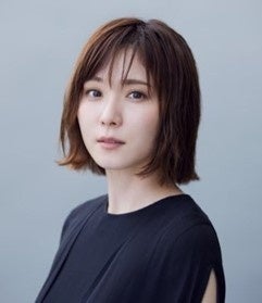 松岡茉優