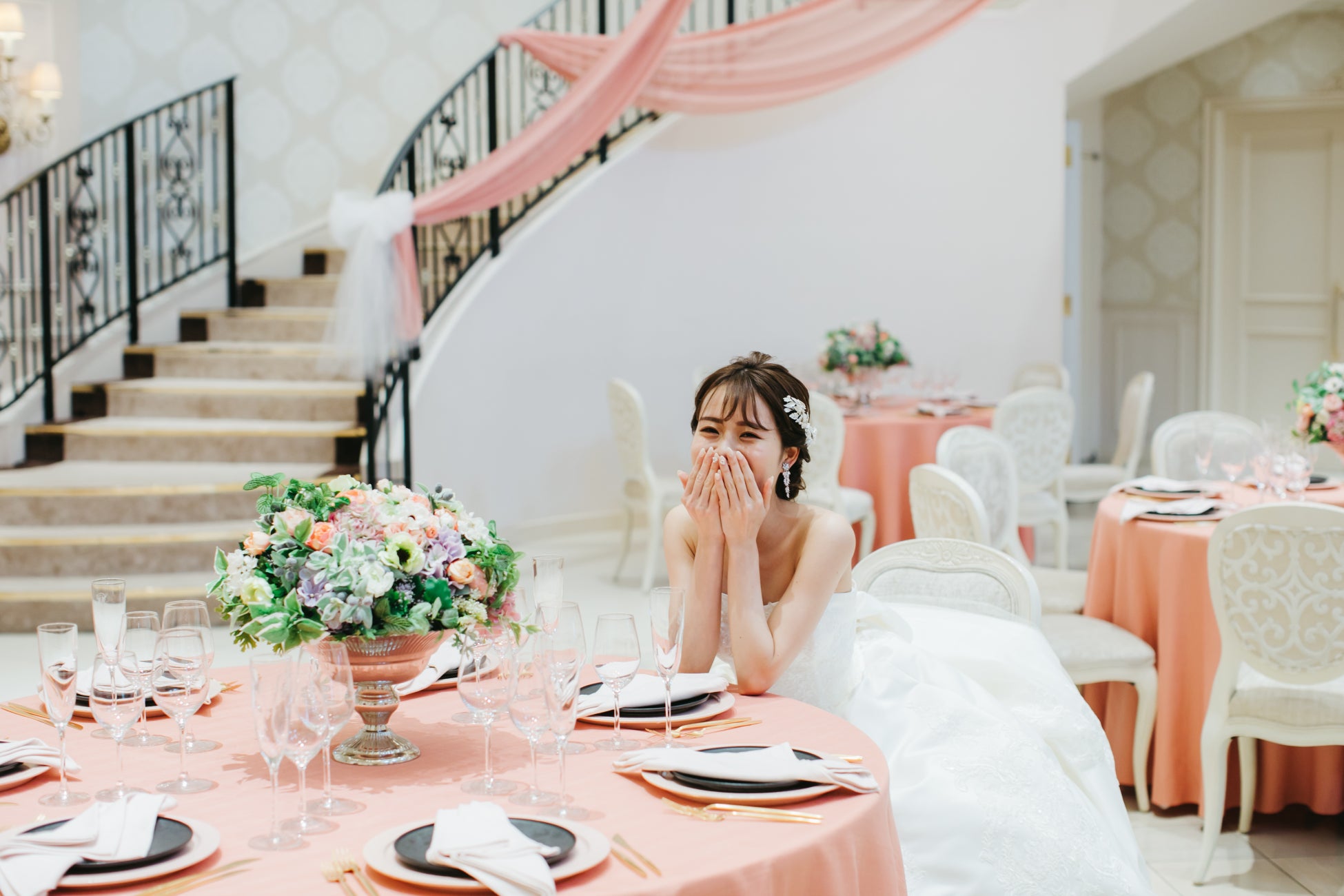 お好きなドレス2着分全額OFF!