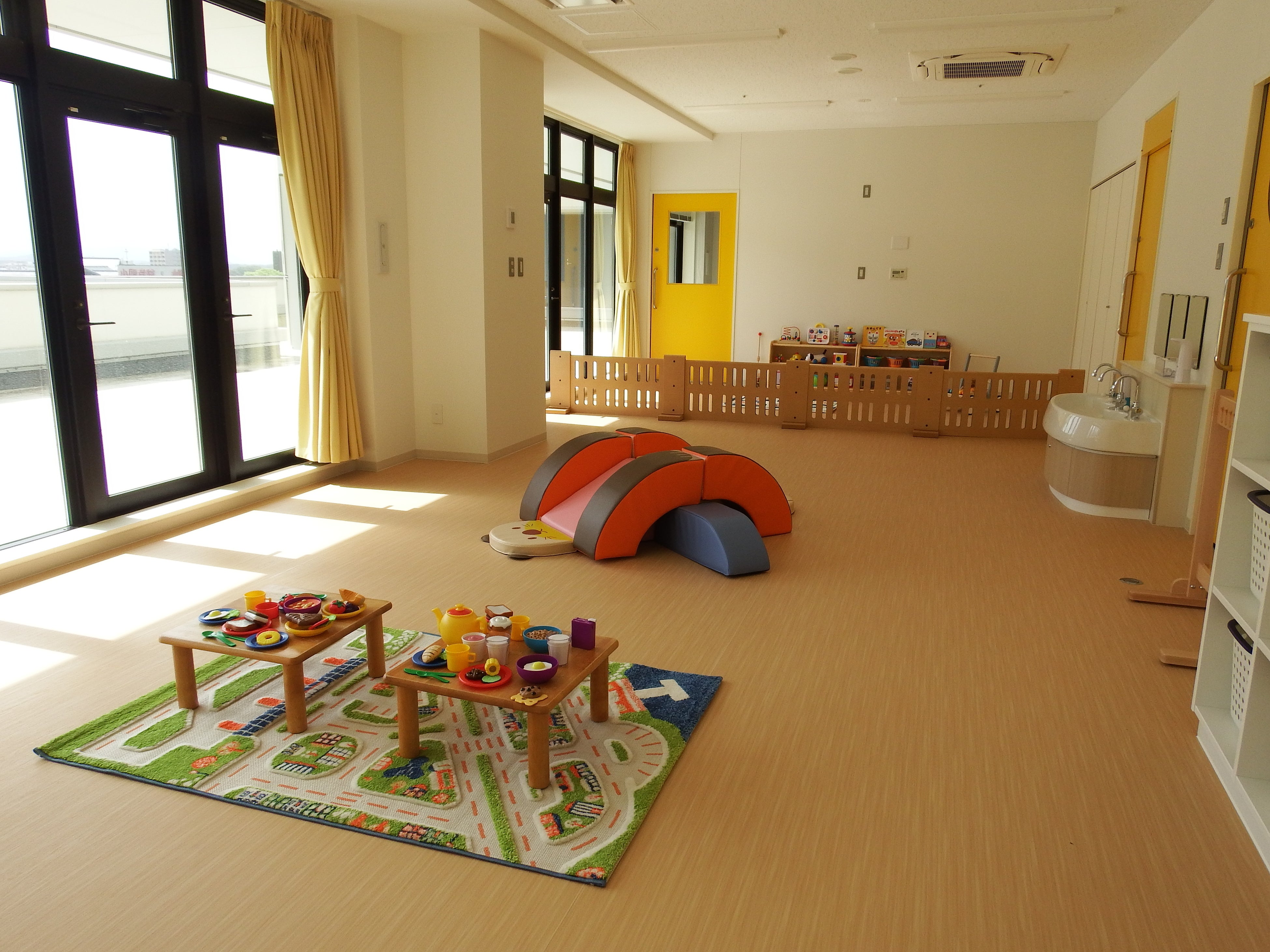 6F_駅前一時保育室