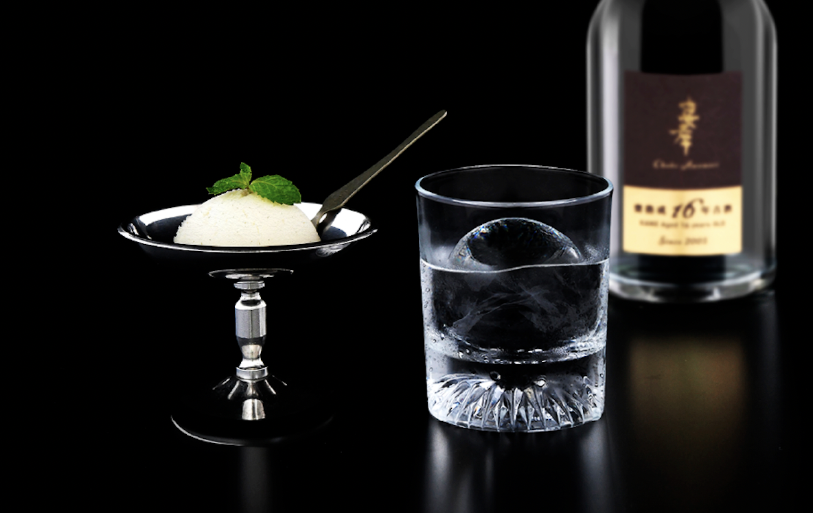 オンザロックで楽しむ